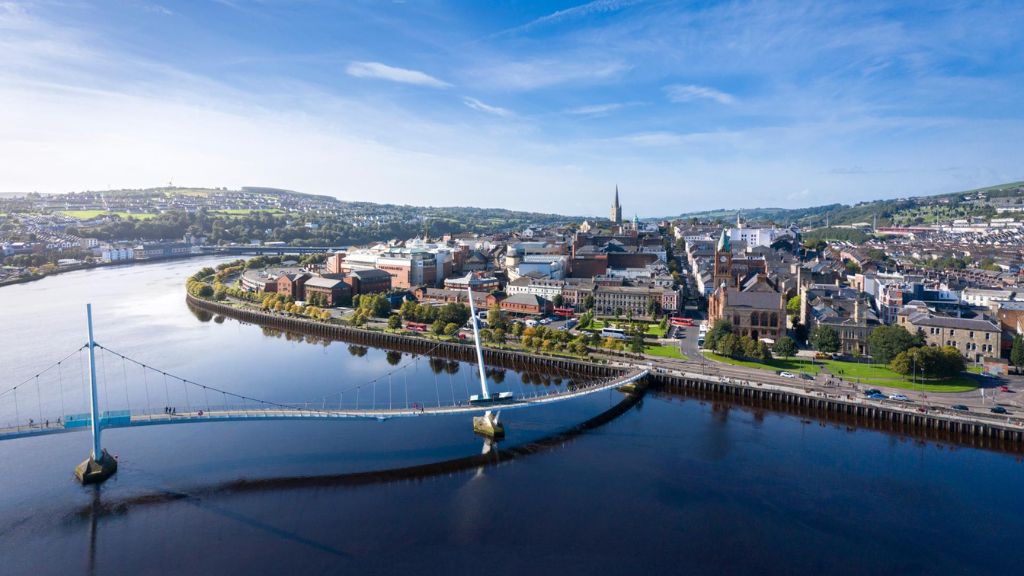 Derry City - Centrally located holiday in Ireland